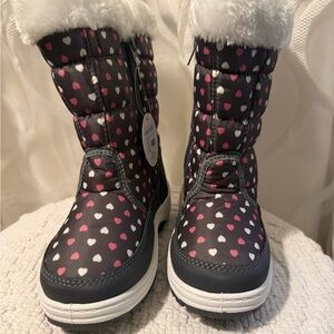 Annie Black Snow Boots with Heart Design